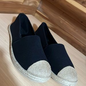 Steven Ella. Woman’s Shoes.